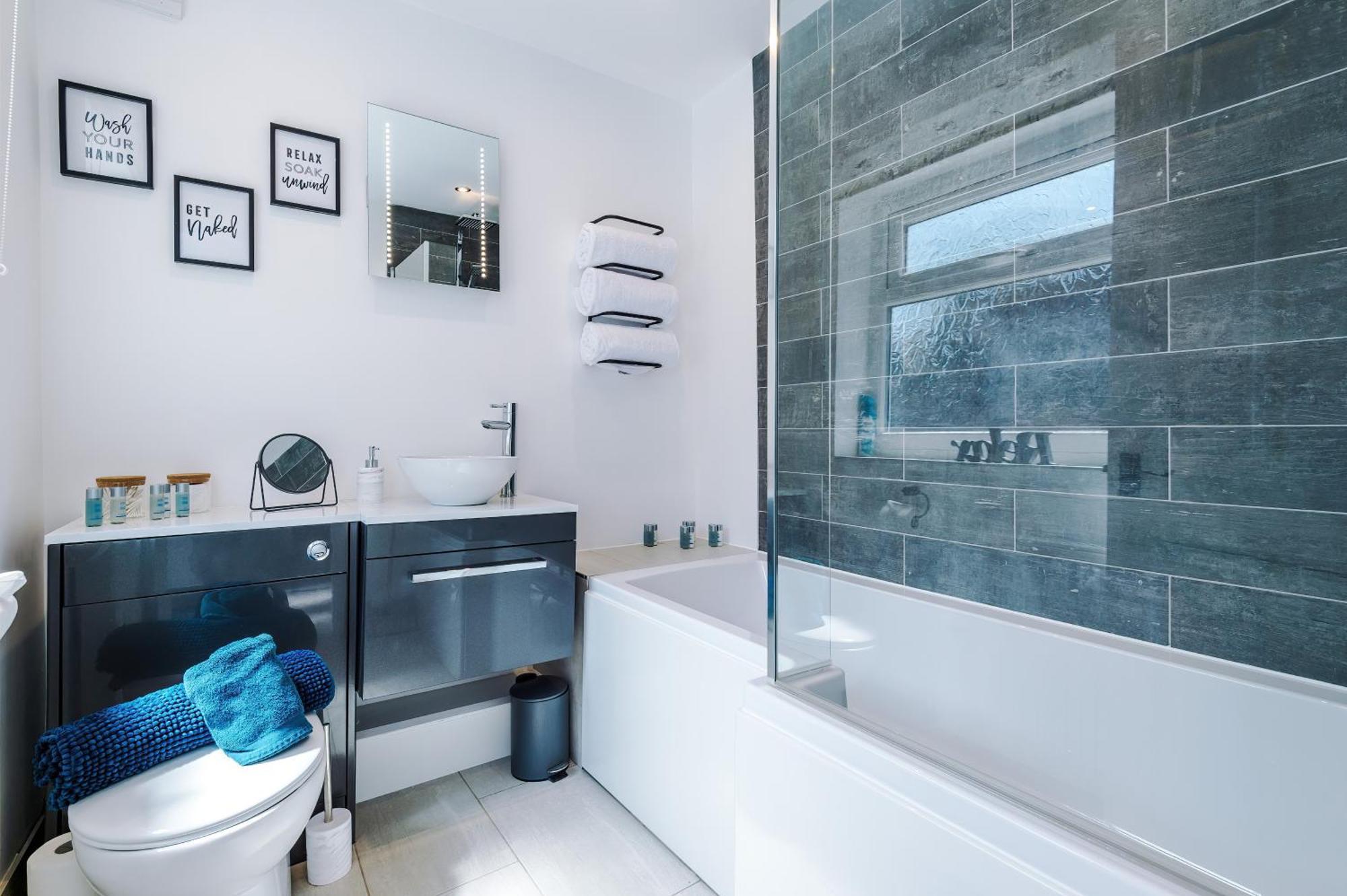 Spacious 3-Bed Home In Nantwich By 53 Degrees Property - Amazing Location, Ideal For Groups - Sleeps 6 Esterno foto