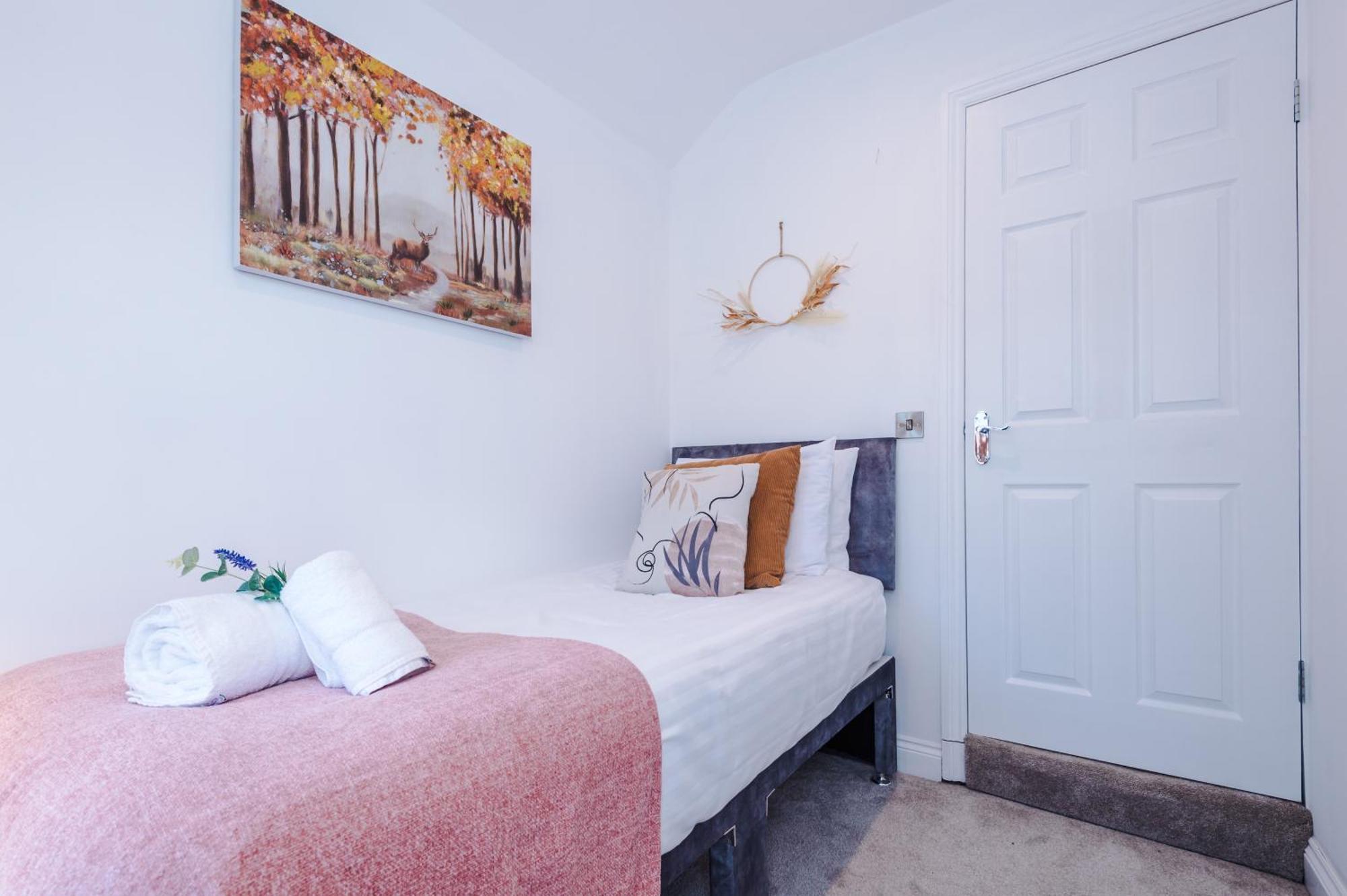 Spacious 3-Bed Home In Nantwich By 53 Degrees Property - Amazing Location, Ideal For Groups - Sleeps 6 Esterno foto