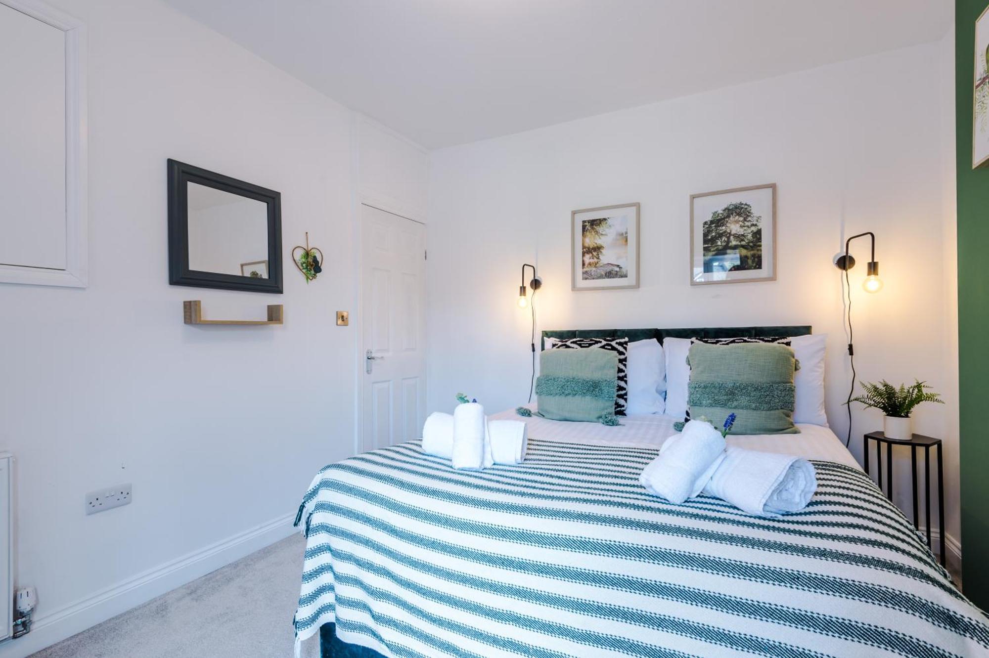 Spacious 3-Bed Home In Nantwich By 53 Degrees Property - Amazing Location, Ideal For Groups - Sleeps 6 Esterno foto