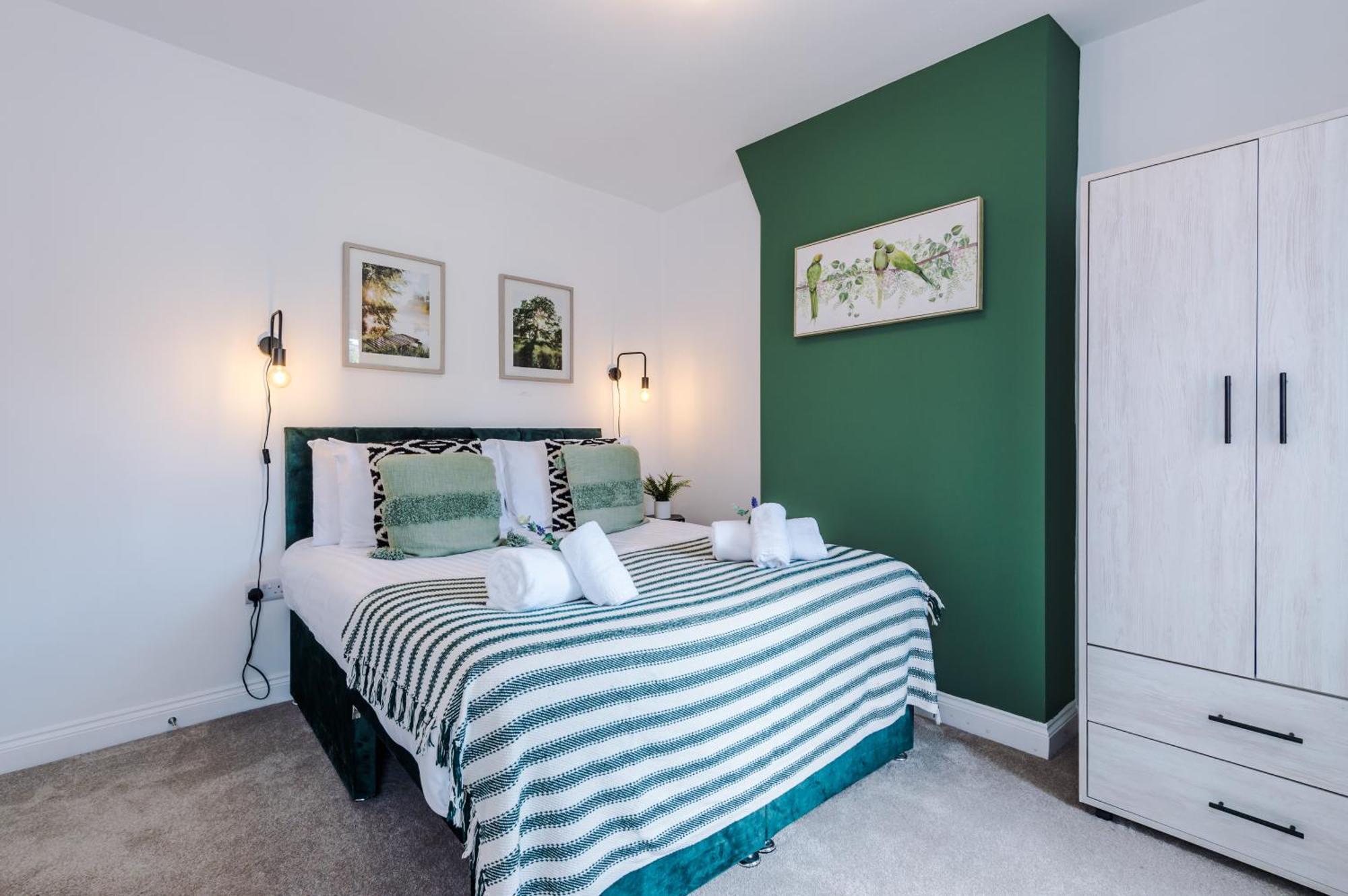 Spacious 3-Bed Home In Nantwich By 53 Degrees Property - Amazing Location, Ideal For Groups - Sleeps 6 Esterno foto